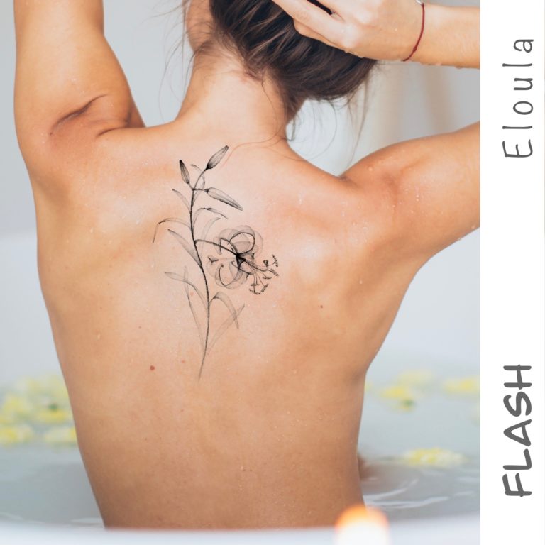 Photomontage d’un tatouage de fleur de lys XRay sur le dos, angouleme