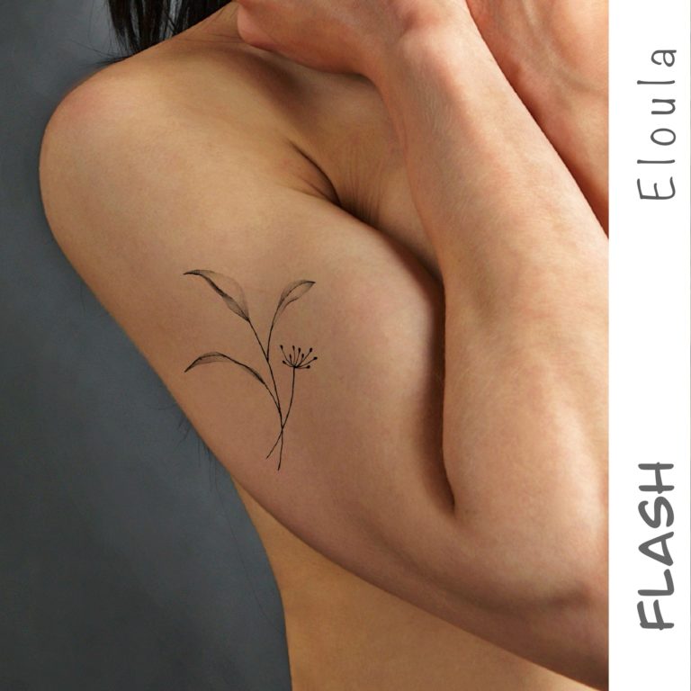 Photomontage d’un petit tatouage d’une feuille et graminée XRay sur un bras angouleme